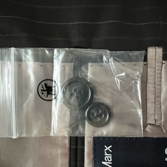 Like New Hart Schaffner Marx Charcoal Gray Pinstripe Blazer Size 44L 100% Wool - Picture 5 of 8